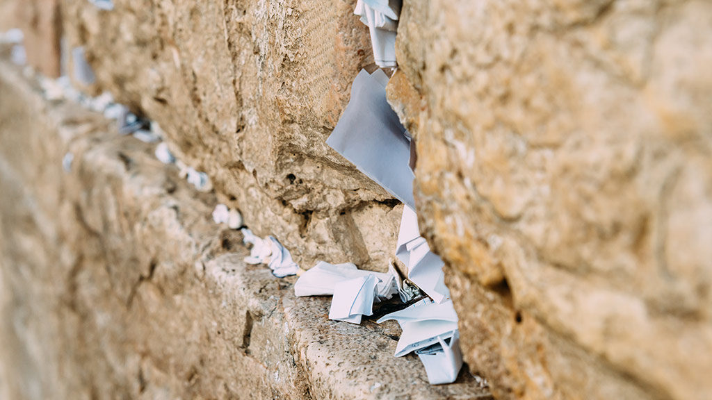The Western Wall on Yom Kippur